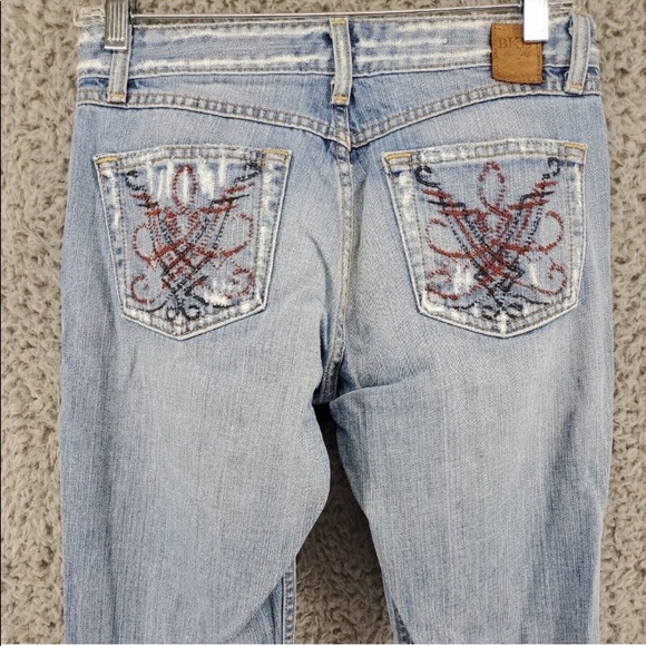 BKE boot cut jeans, size 27. - Picture 4 of 4